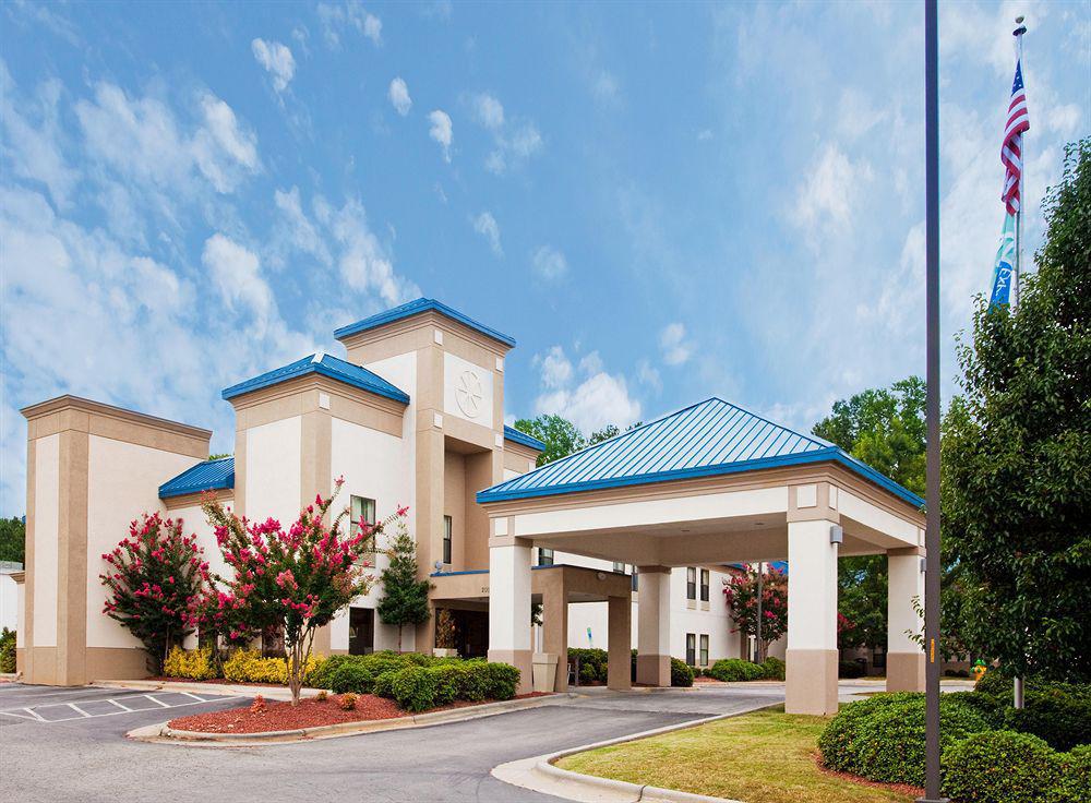 Red Roof Plus Henderson Exterior foto